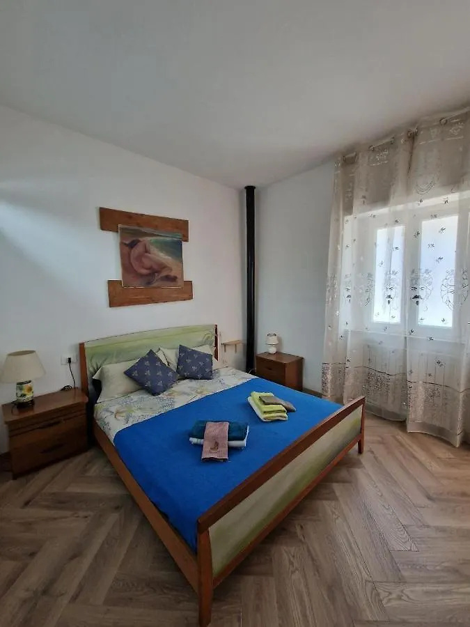 Apartment Vetulonia Romantica